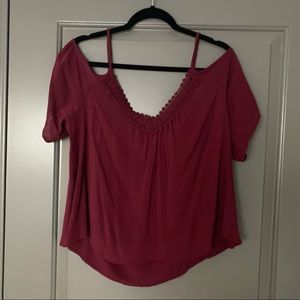 Maroon cold shoulder short sleeve top